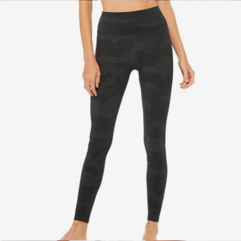Alo Yoga Vapor High-Waist Black/Green Camo Leggings XS